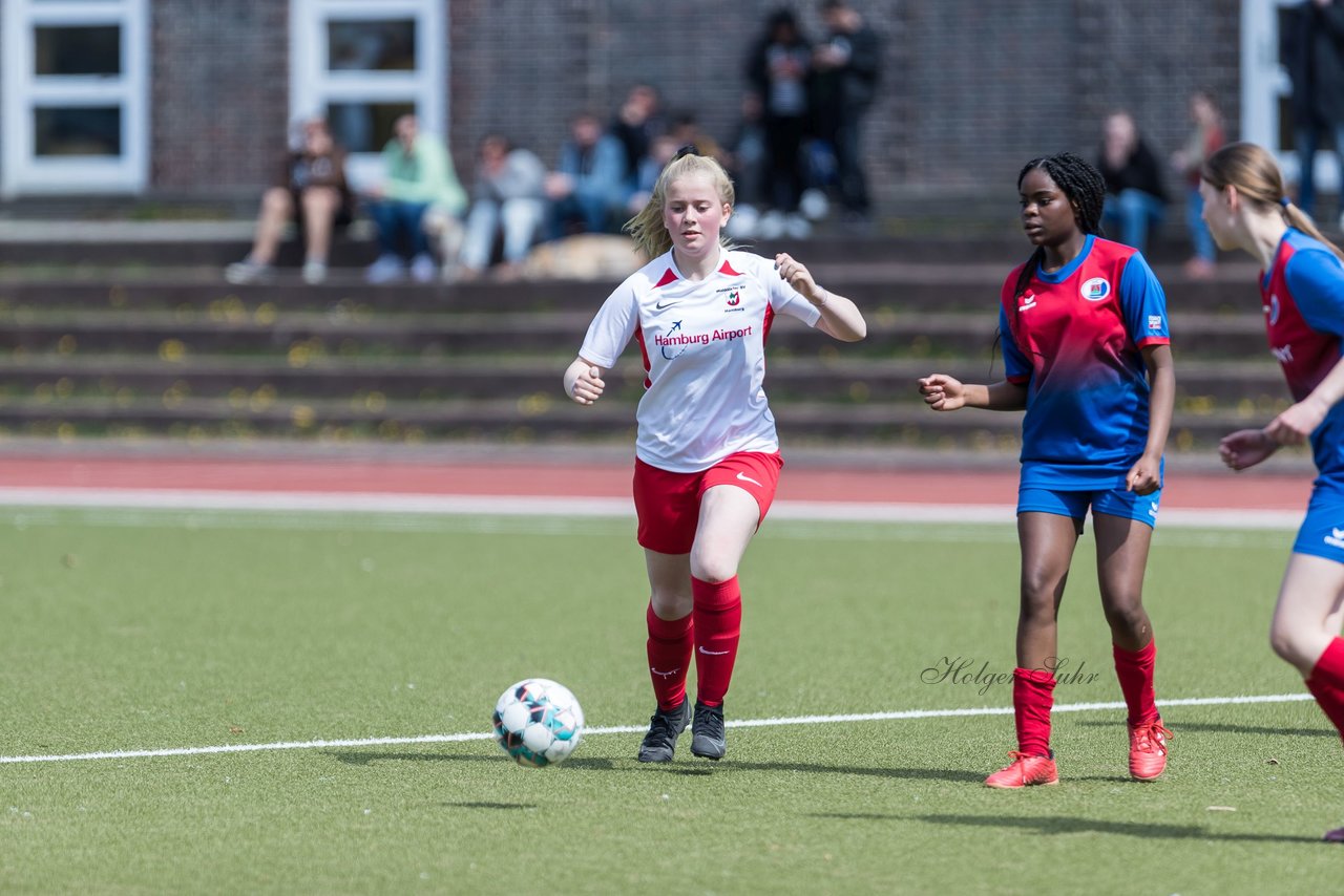 Bild 95 - wCJ Walddoerfer 2 - VfL Pinneberg 2 : Ergebnis: 7:0